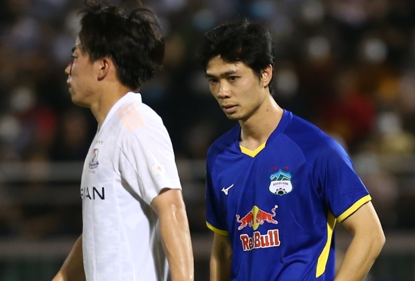 HLV Yokohama thich cach choi cua Cong Phuong va Tuan Anh hinh anh