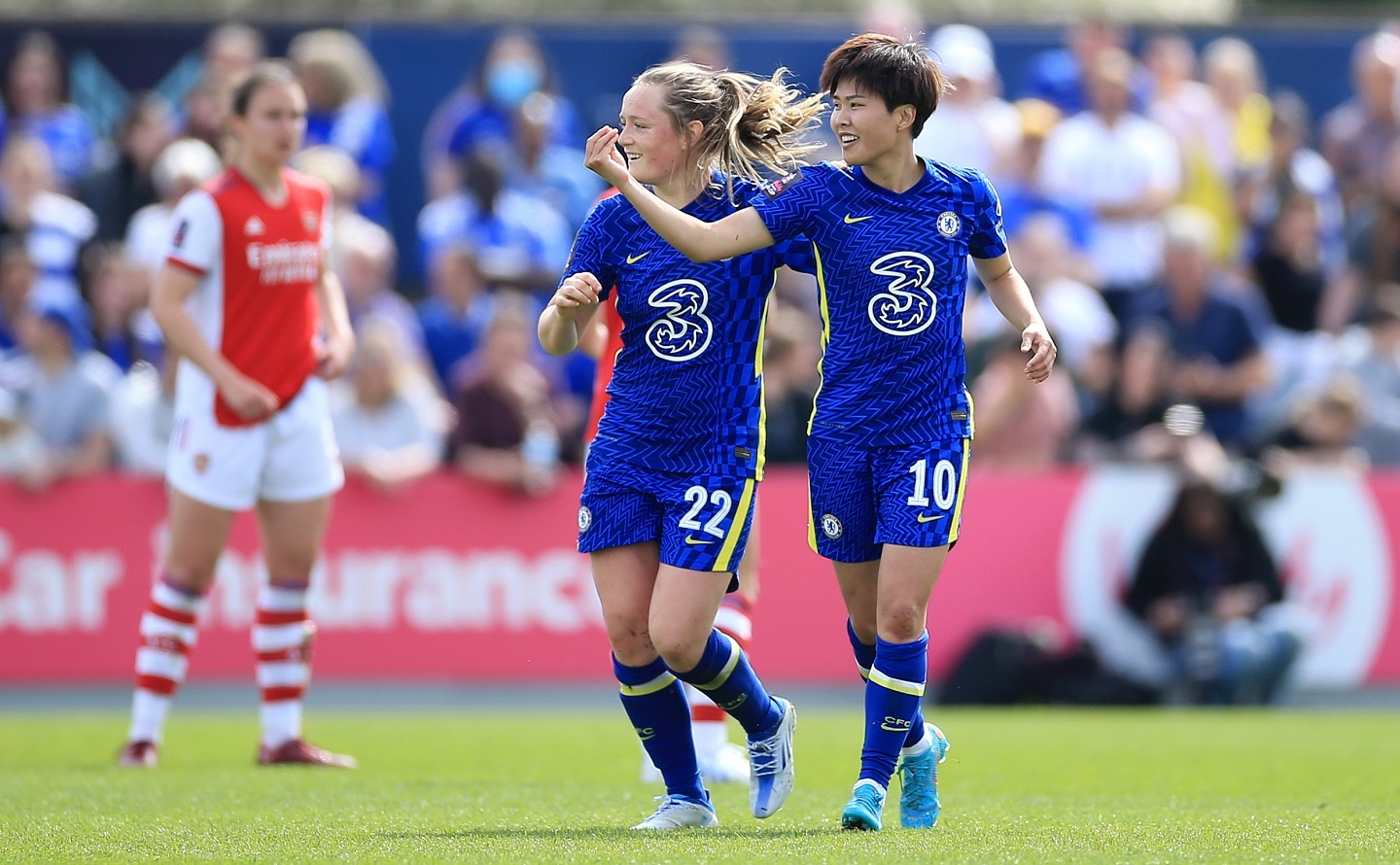 Cau thu Chelsea tiec vi lo tran gap doi nu Viet Nam anh 1