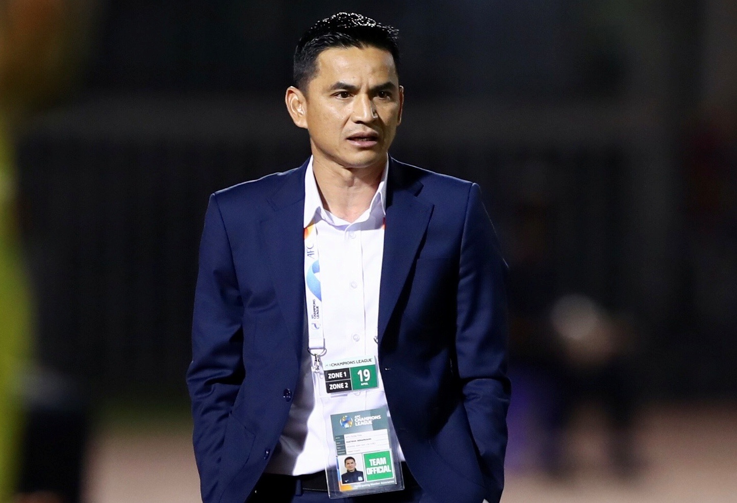 Kiatisuk chap nhan ban thang viet vi cua doi Sydney hinh anh