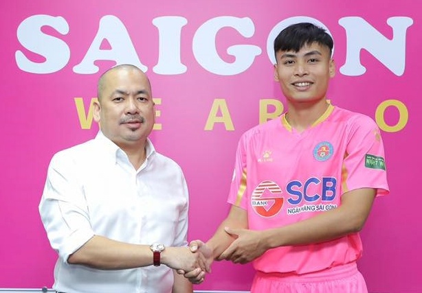 CLB Sai Gon dua cau thu thu 5 sang Nhat Ban hinh anh