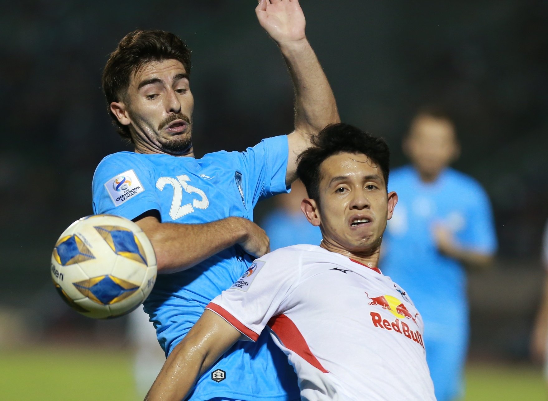 Van Toan: 'HAGL co thanh tich rat kem' hinh anh