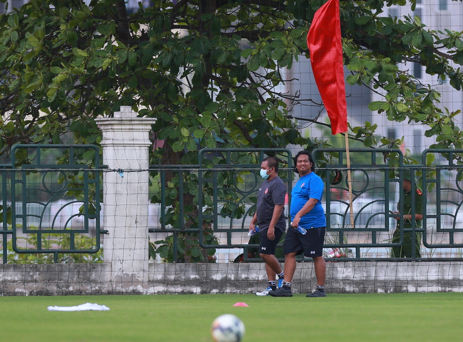 myanmar cau nguyen tren san tap viet nam anh 9