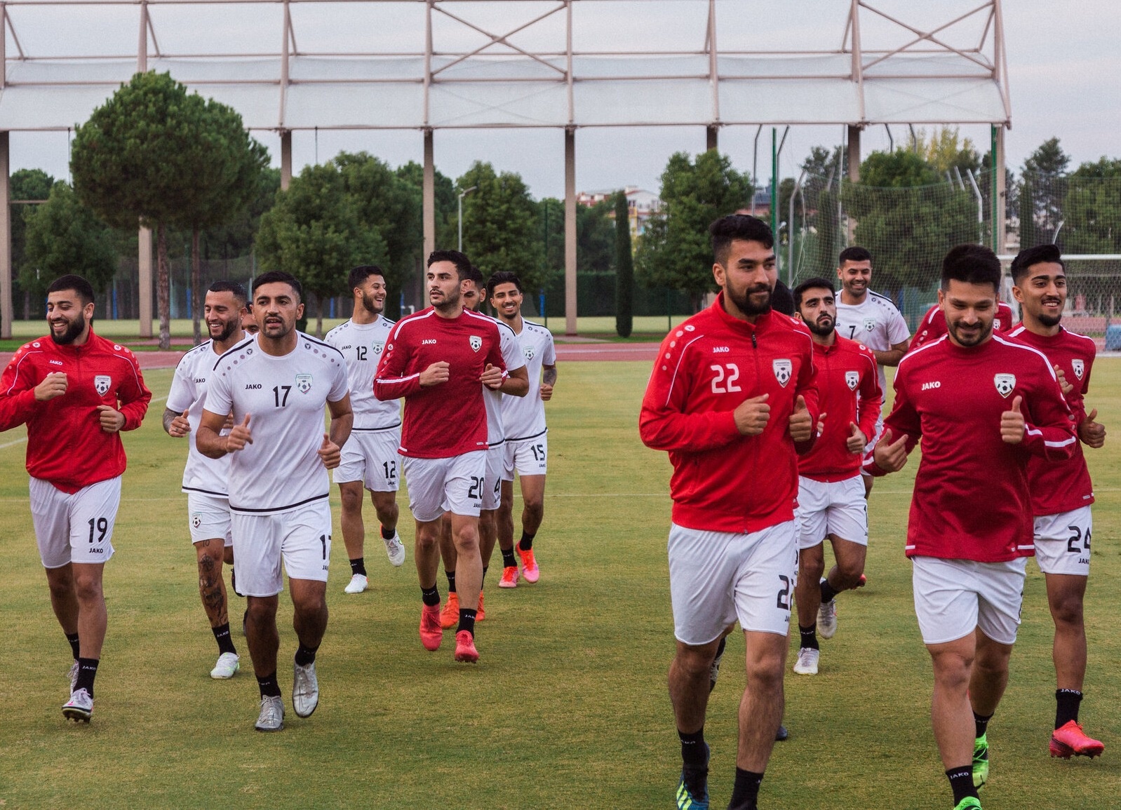 CLB Sai Gon thang doi tuyen Afghanistan 1-0 anh 1