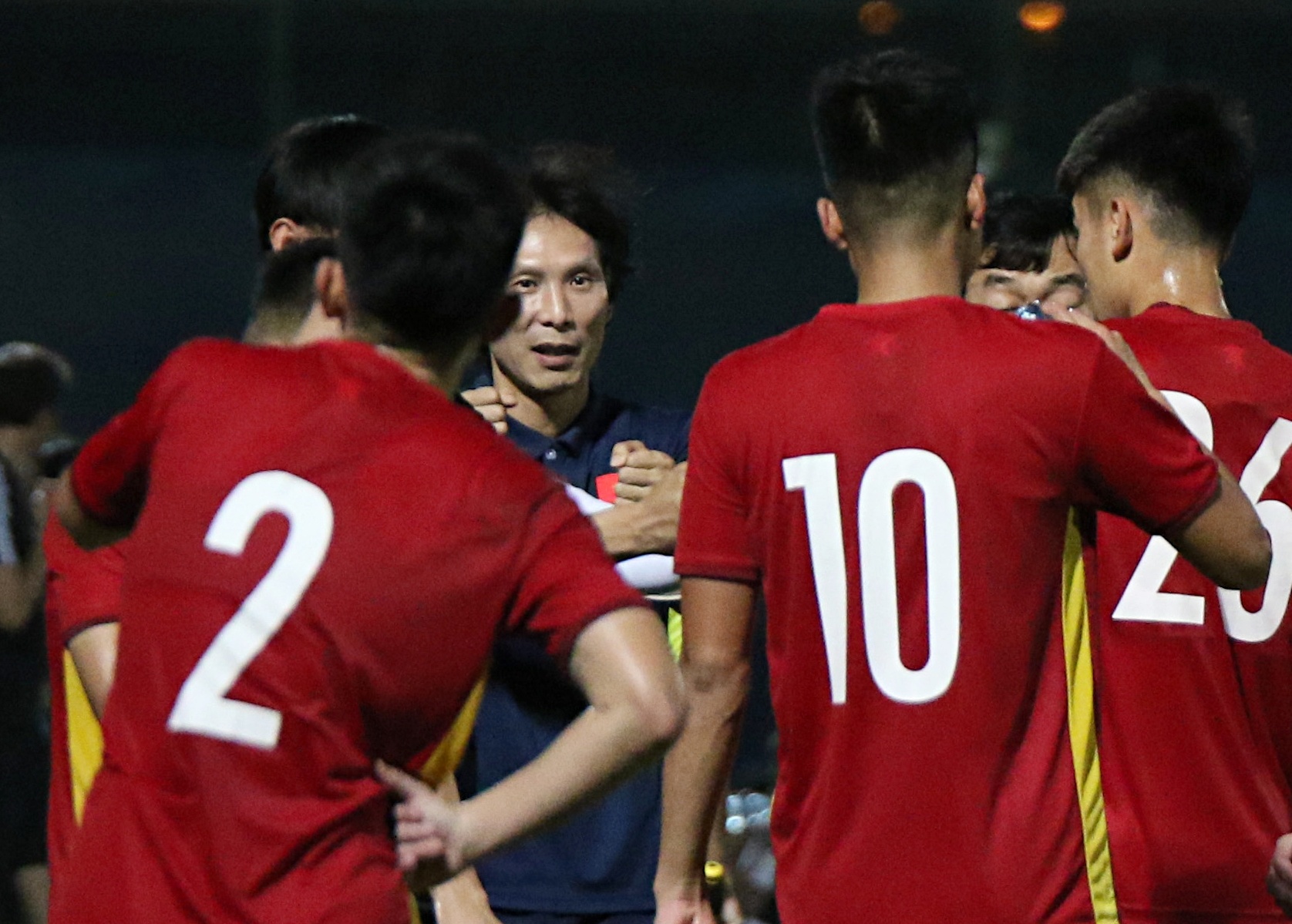 HLV Gong noi tran thua 0-3 cua U23 Viet Nam anh 1