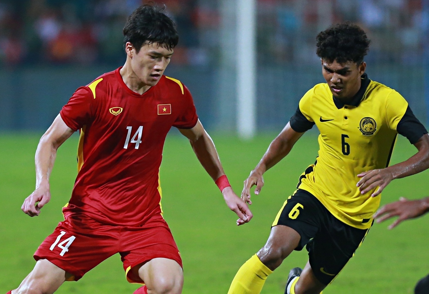 Cau thu U23 Malaysia: Viet Nam khong con 3 cau thu lon tuoi hinh anh
