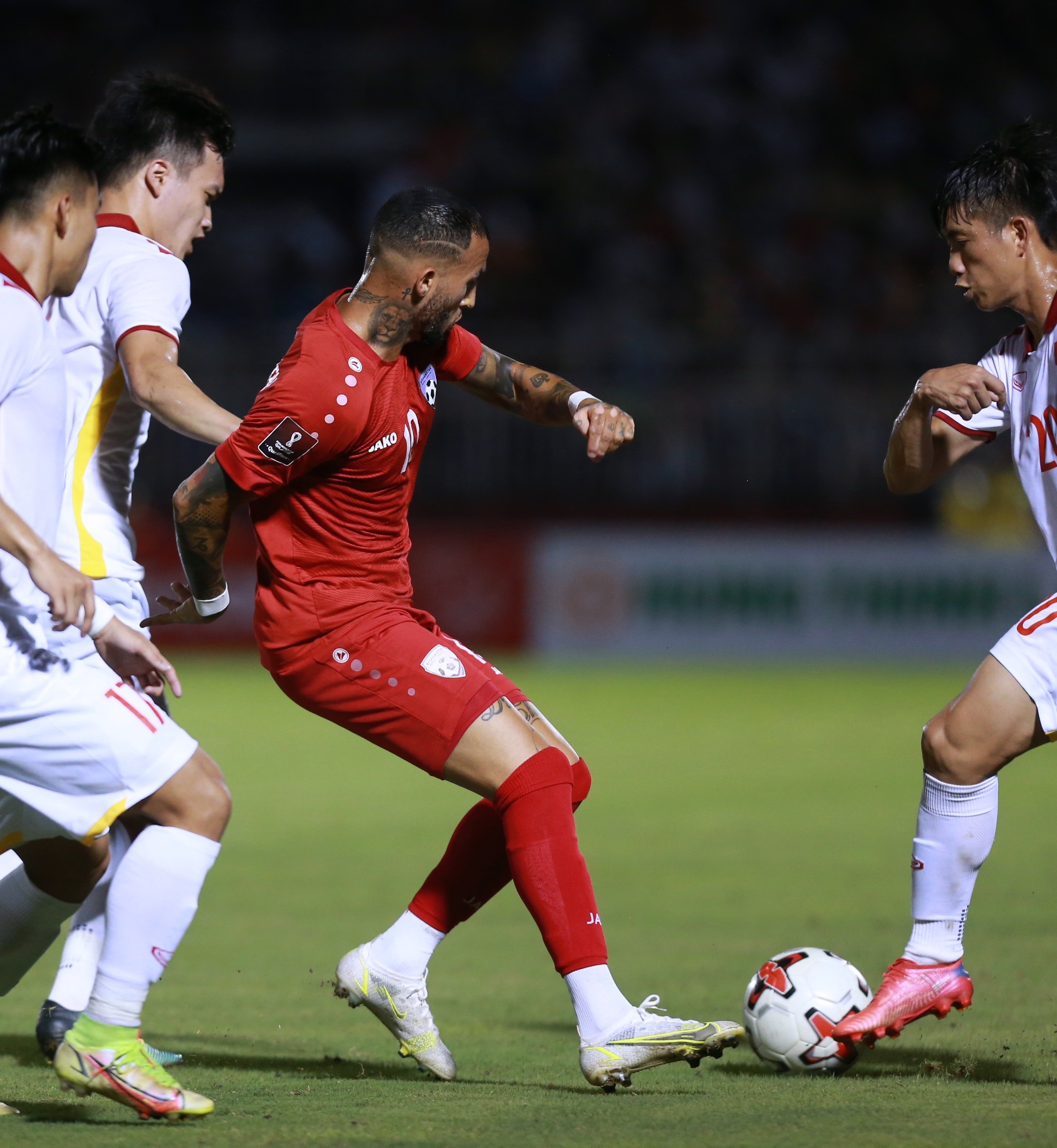 Ngay vat va cua Van Lam va Adriano Schmidt anh 8