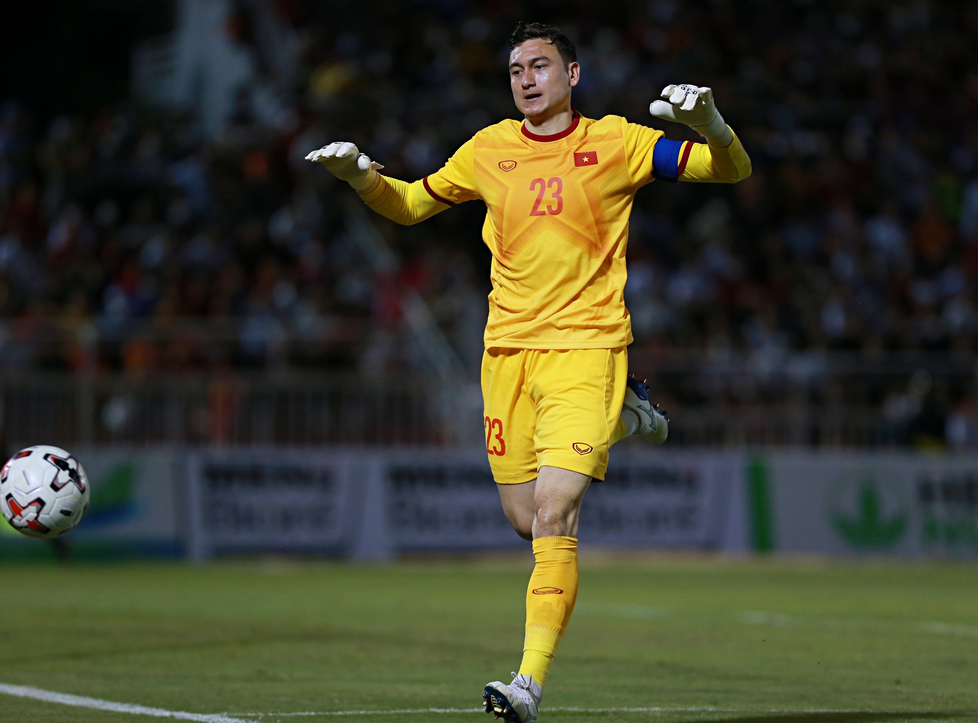 Ngay vat va cua Van Lam va Adriano Schmidt anh 2