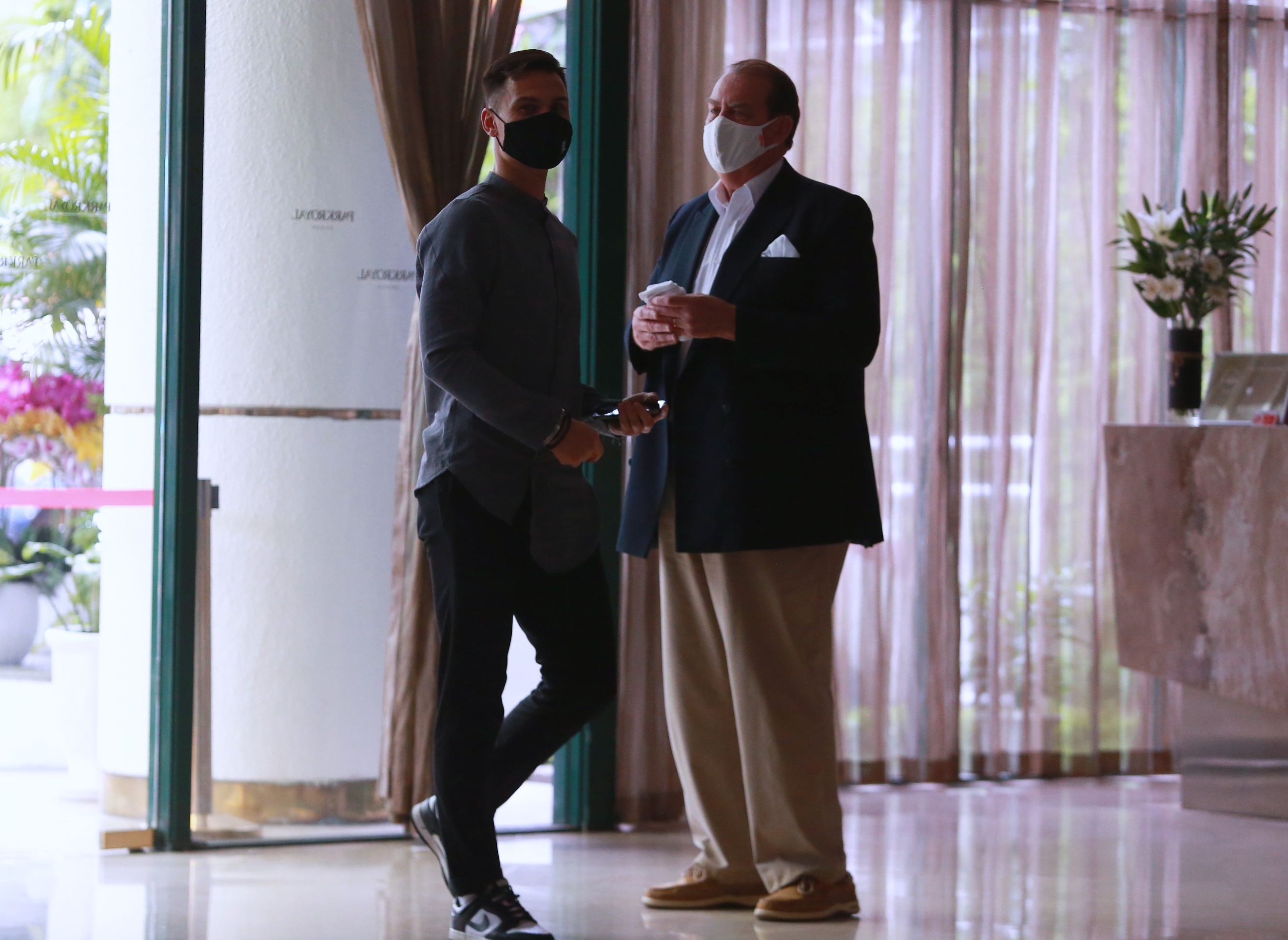 Tuan Hai giup Duy Manh giai quyet su so anh 11