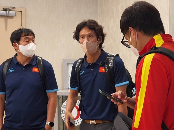 U23 Viet Nam co mat o san bay Istanbul hinh anh