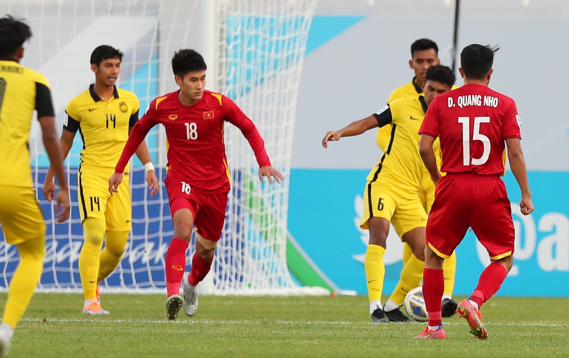 u23 malaysia vat va truoc viet nam anh 4