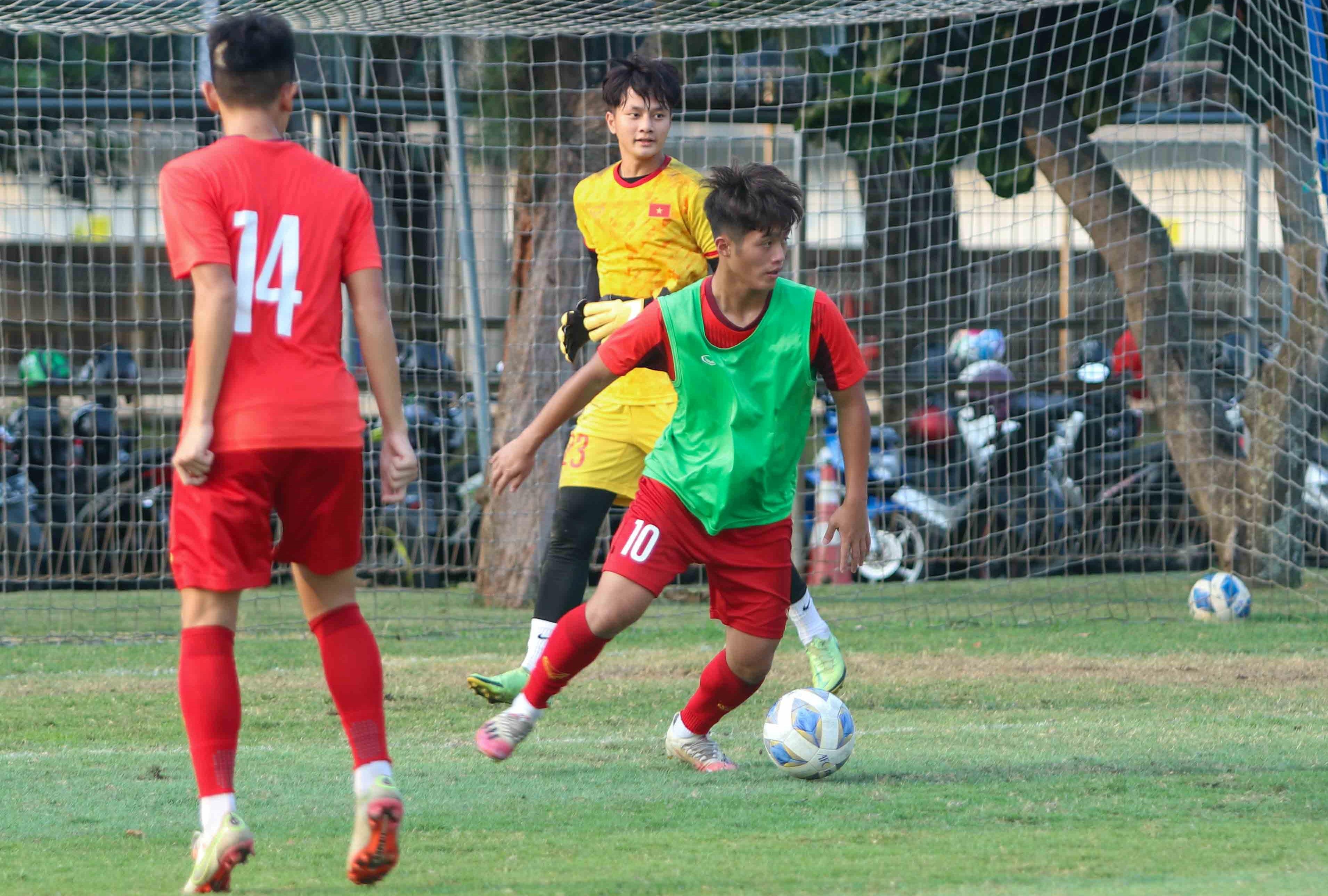 U19 Viet Nam don tin vui truoc khi gap Myanmar anh 7