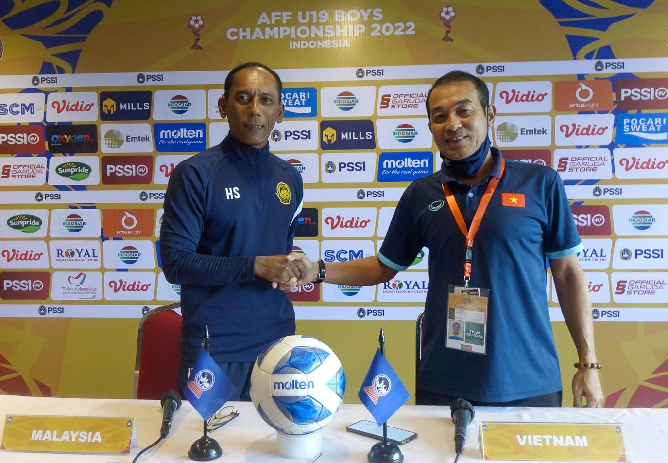HLV U19 Viet Nam lo ngai ve CDV Indonesia anh 1