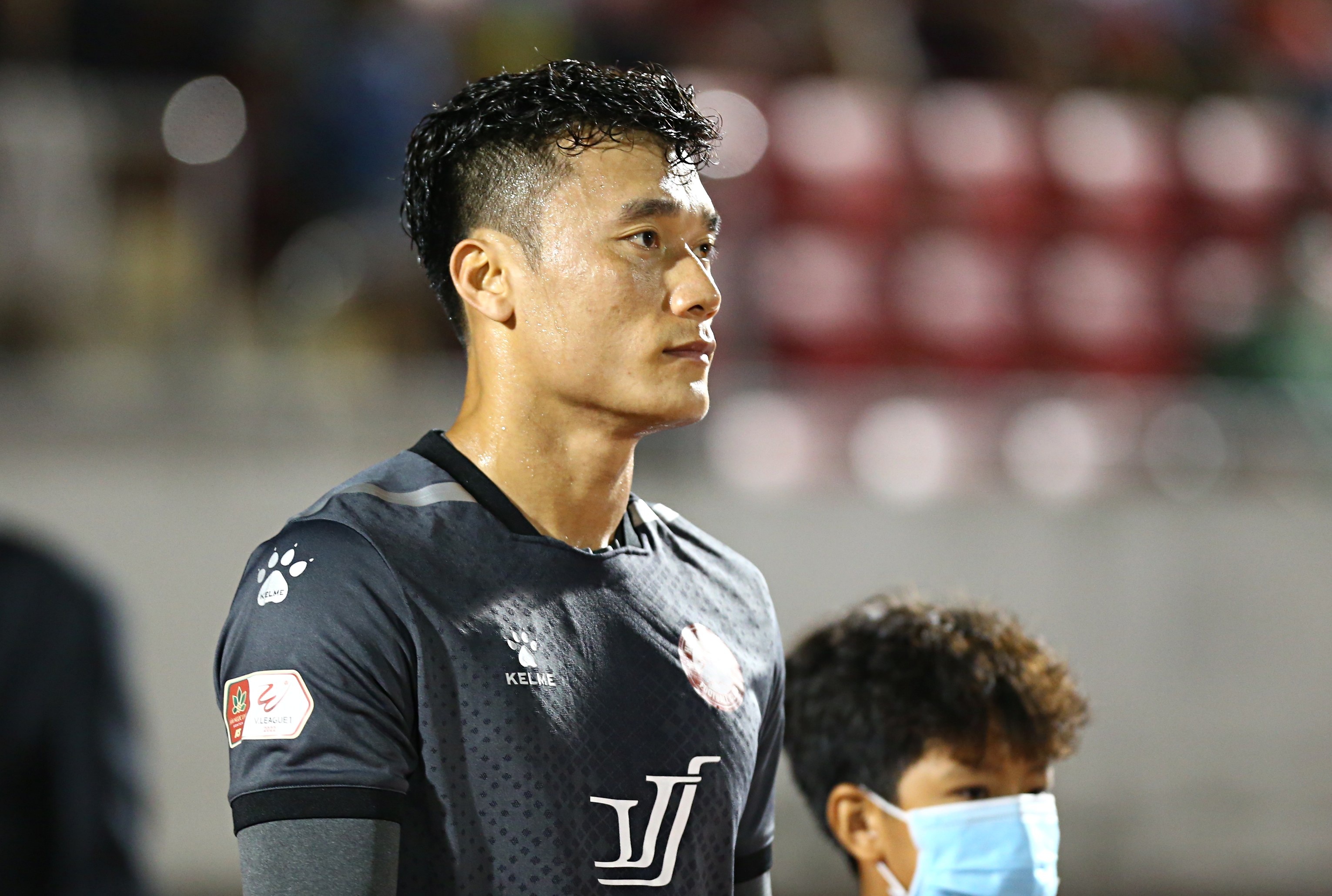 Bui Tien Dung sai lam truoc HAGL anh 1