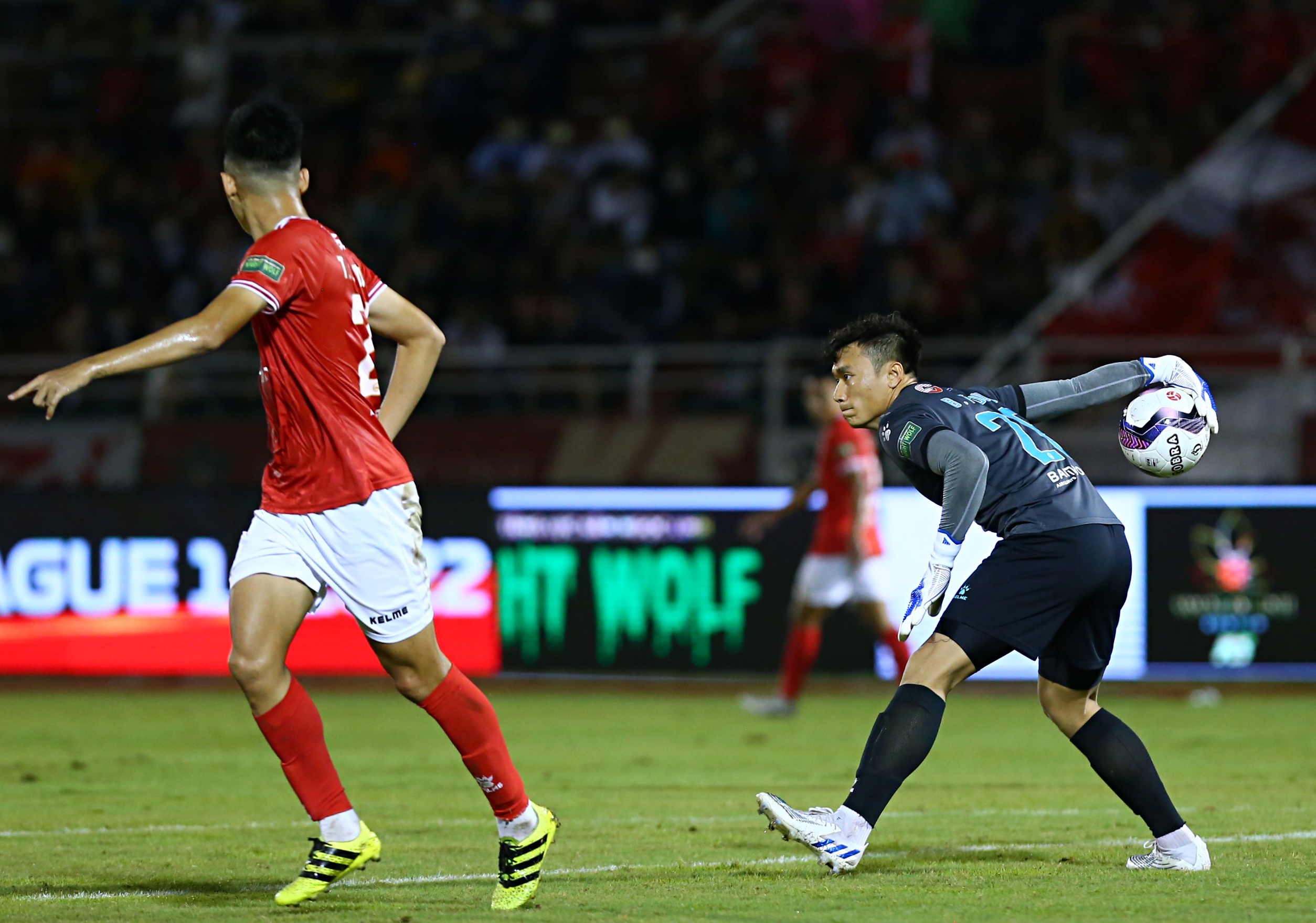 Bui Tien Dung sai lam truoc HAGL anh 7