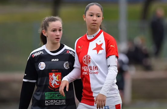 nu tien dao viet kieu u19 cong hoa czech anh 1