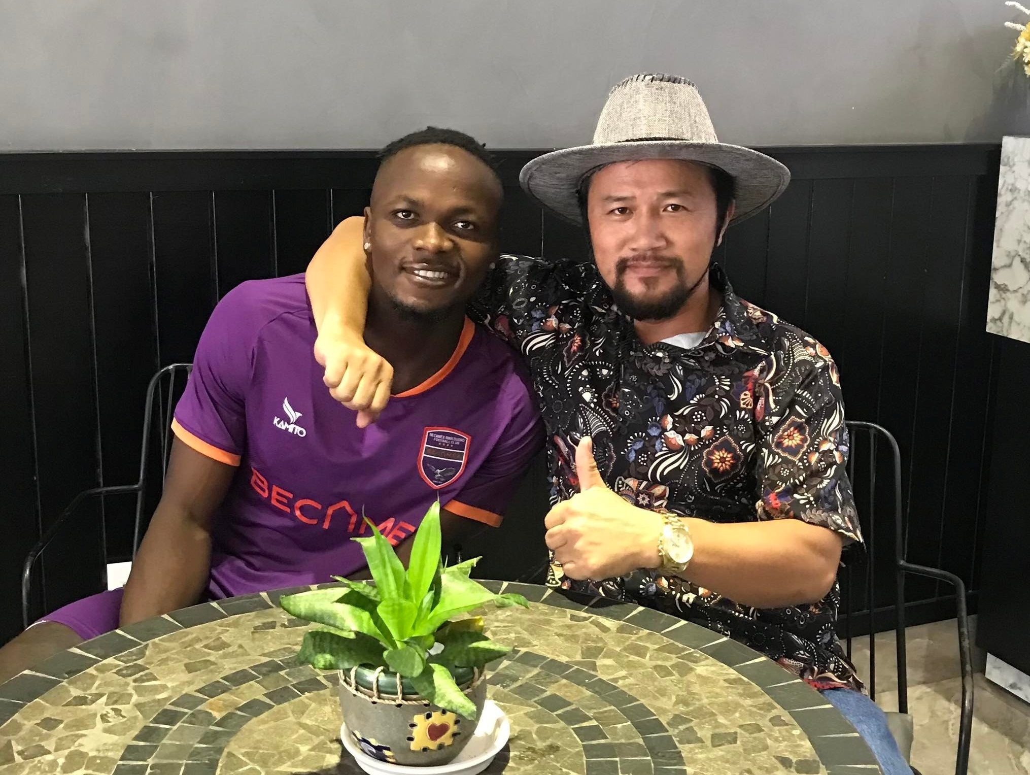 clb sai gon ngoai binh mansaray anh 1