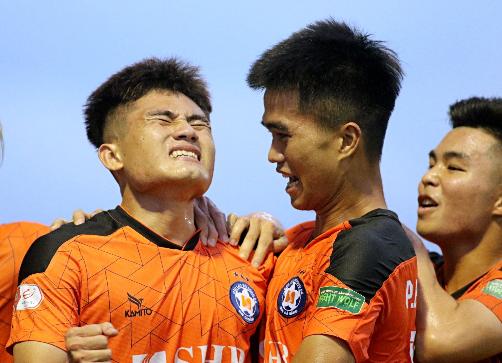 Tiec nuoi cua hien tuong 19 tuoi hinh anh