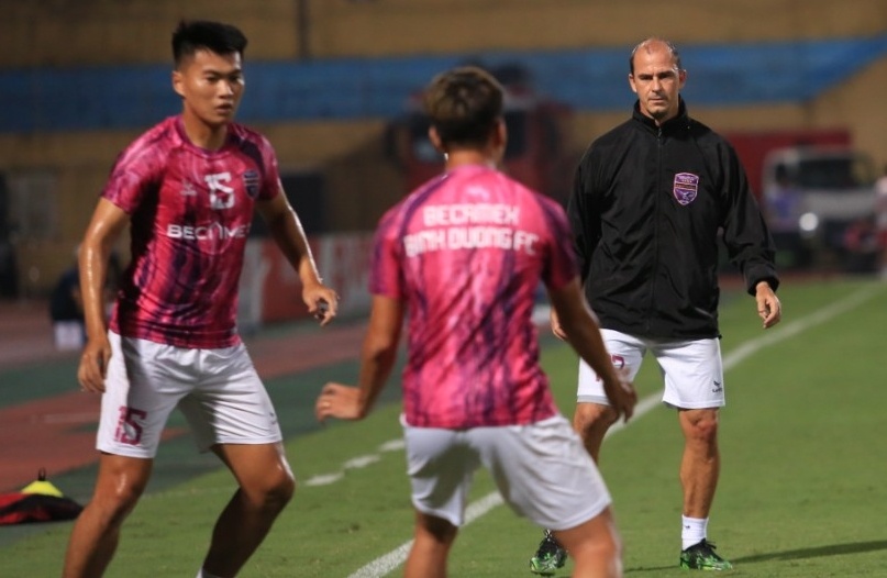 huynh kesley tro lai v.league tuoi 41 anh 1