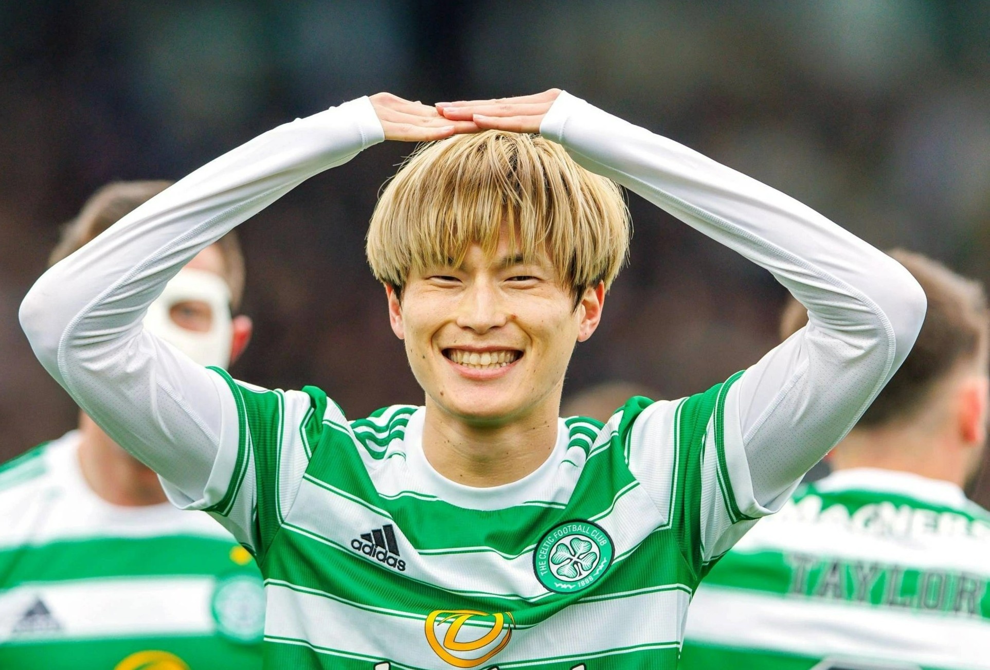 Tuyen thu Nhat Ban toa sang o Scotland hinh anh