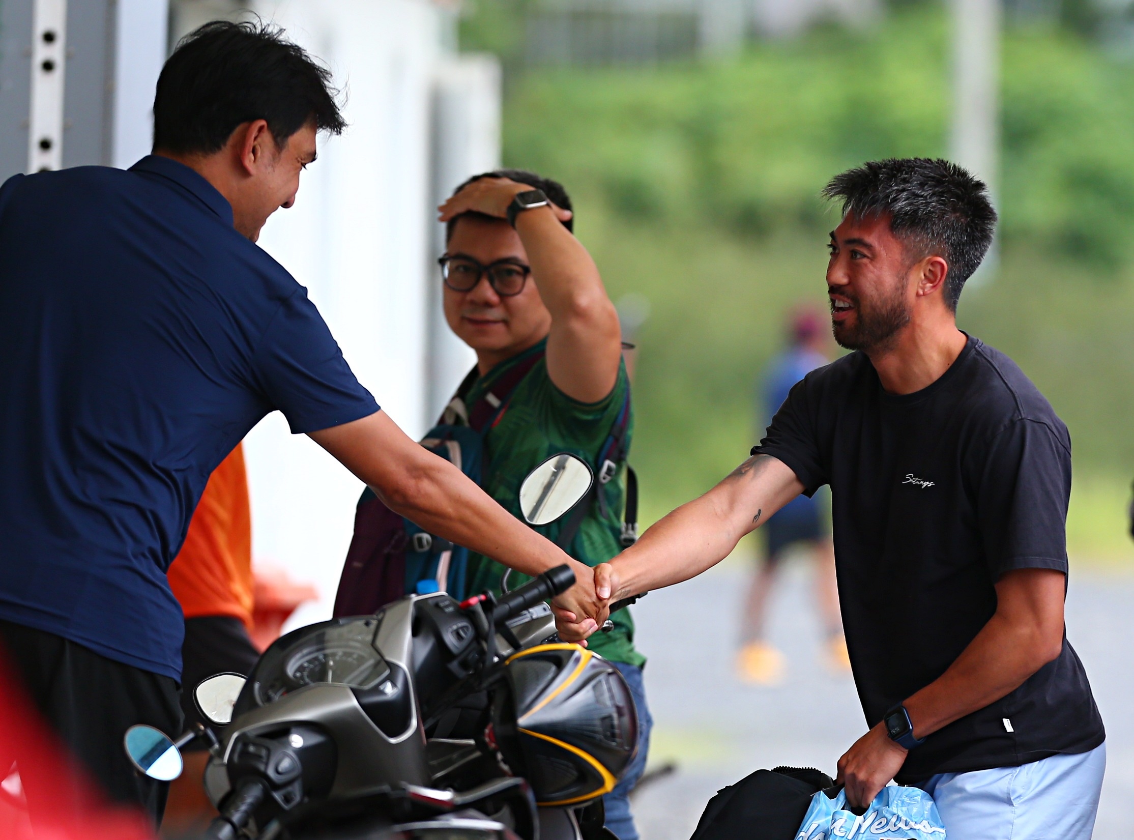 lee nguyen tap kin khi tro lai v.league anh 2