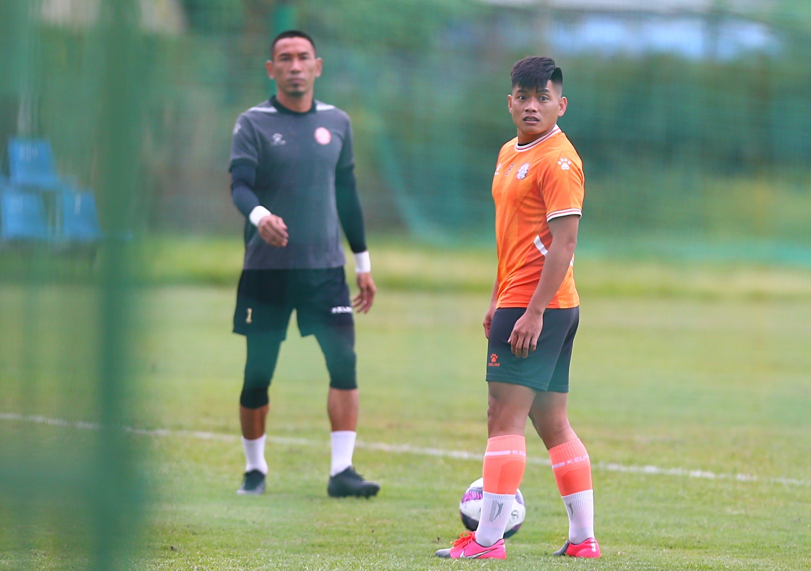 lee nguyen tap kin khi tro lai v.league anh 11