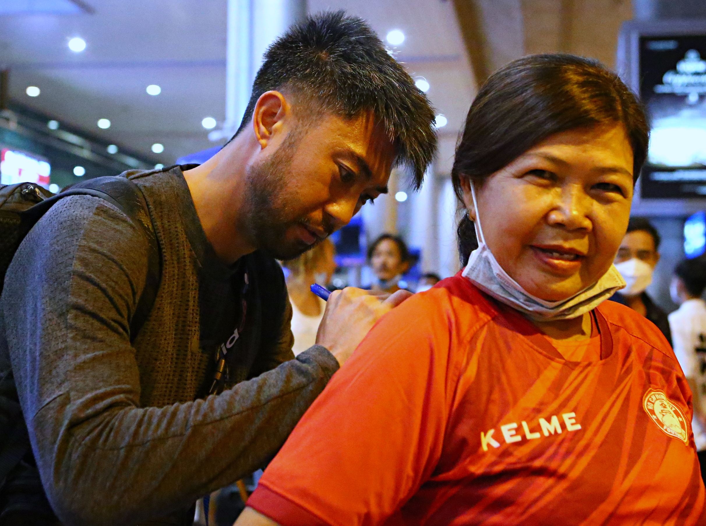 Lee Nguyen: 'Toi phai gap HLV moi' hinh anh