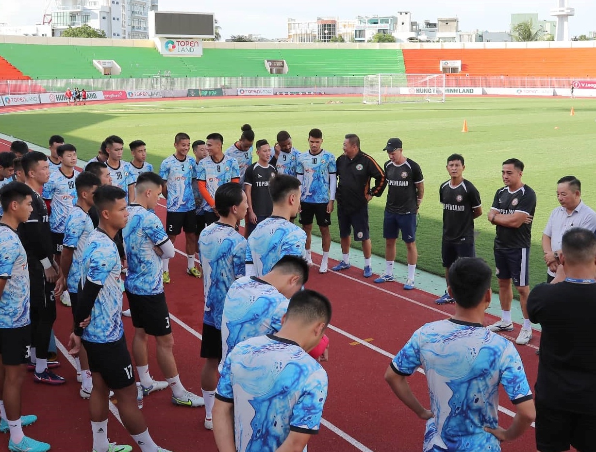 ban gai van lam anh 5