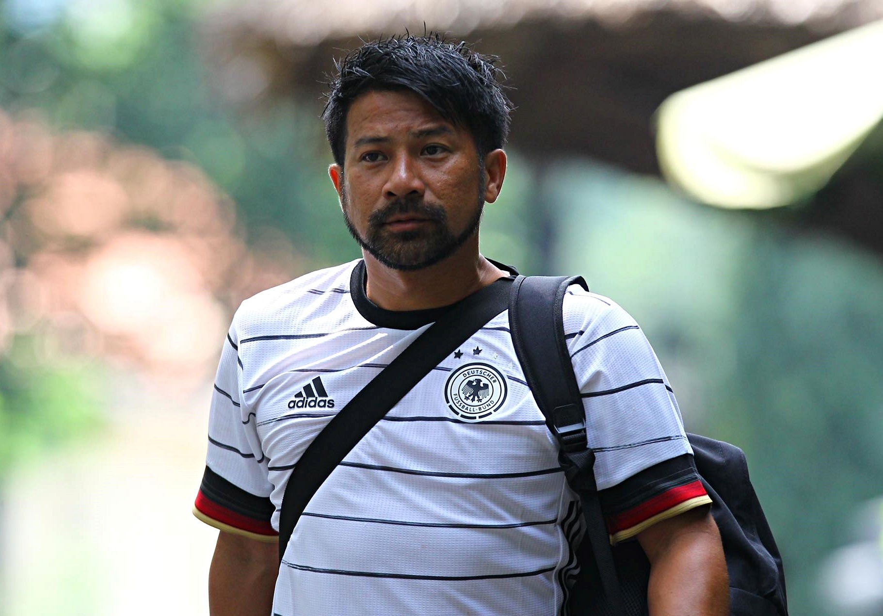 Cuu tuyen thu Thai Lan sang Viet Nam lam viec hinh anh