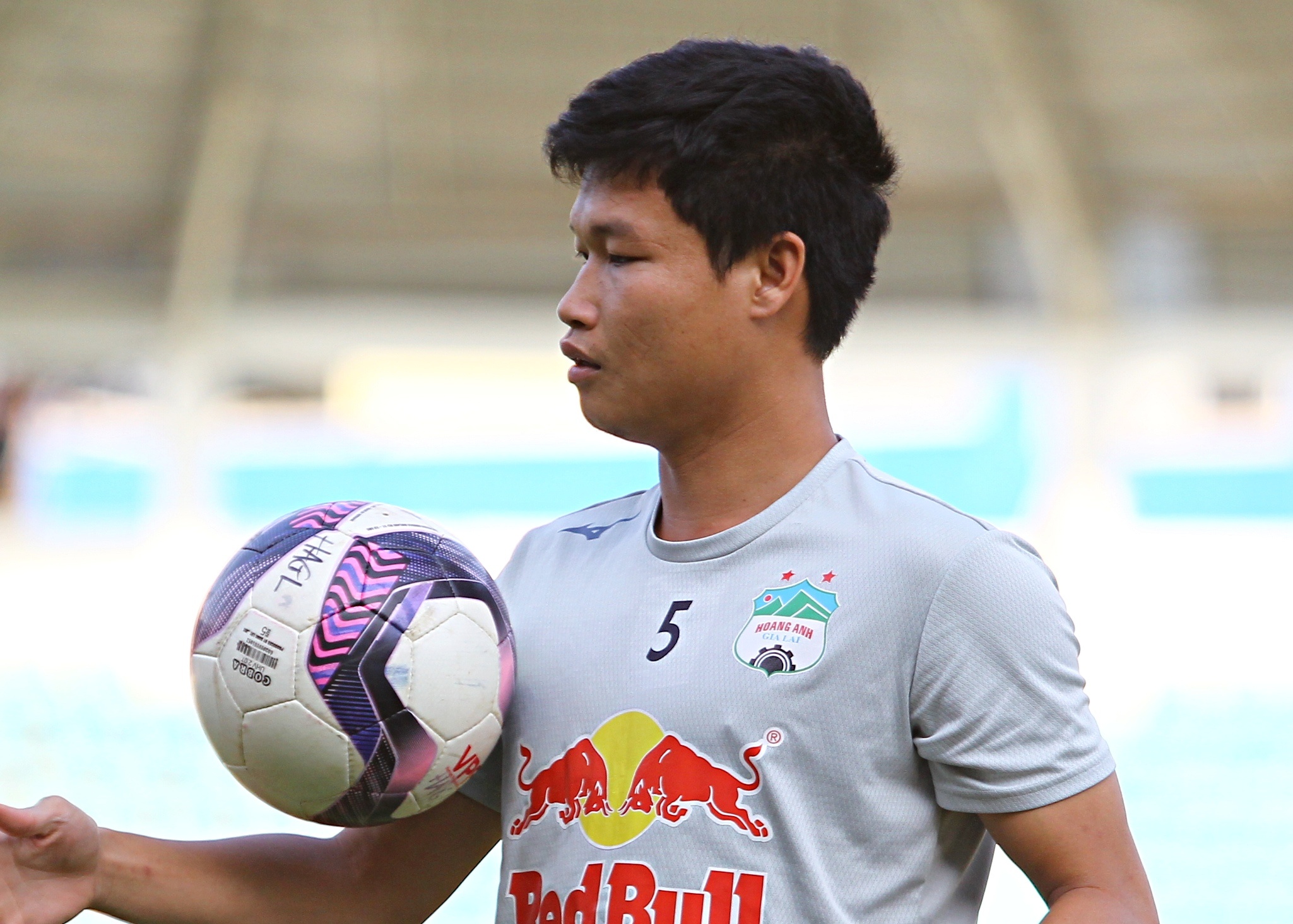 'Phut bu gio' cua Dong Trieu o HAGL hinh anh