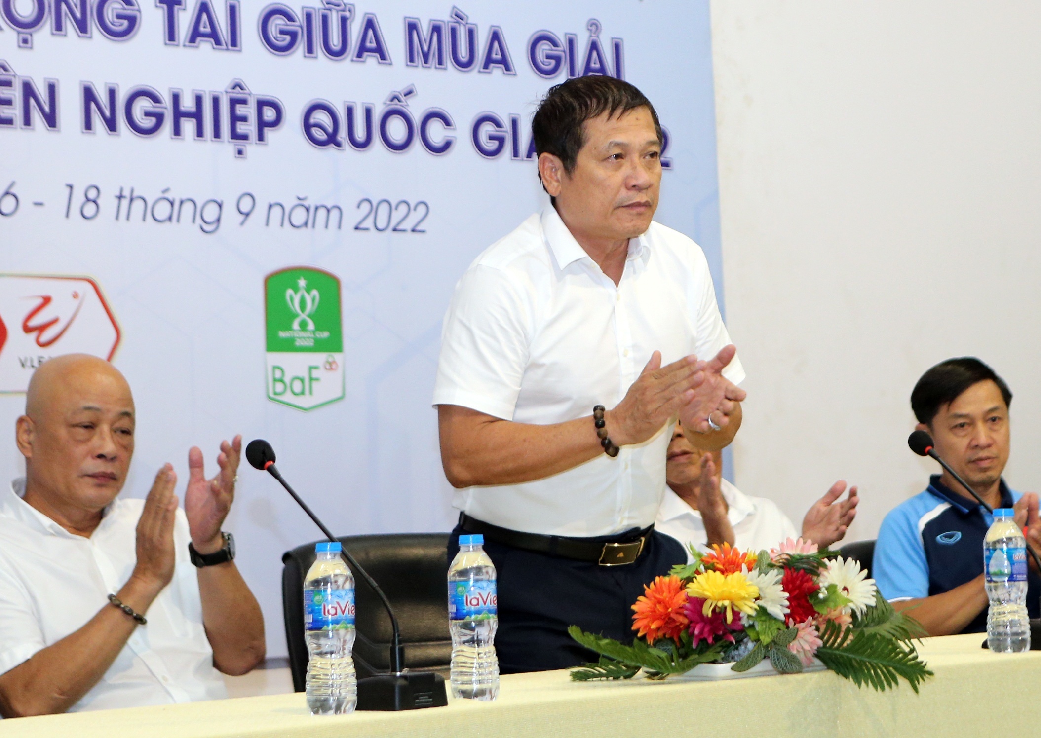 trong tai v league anh 1