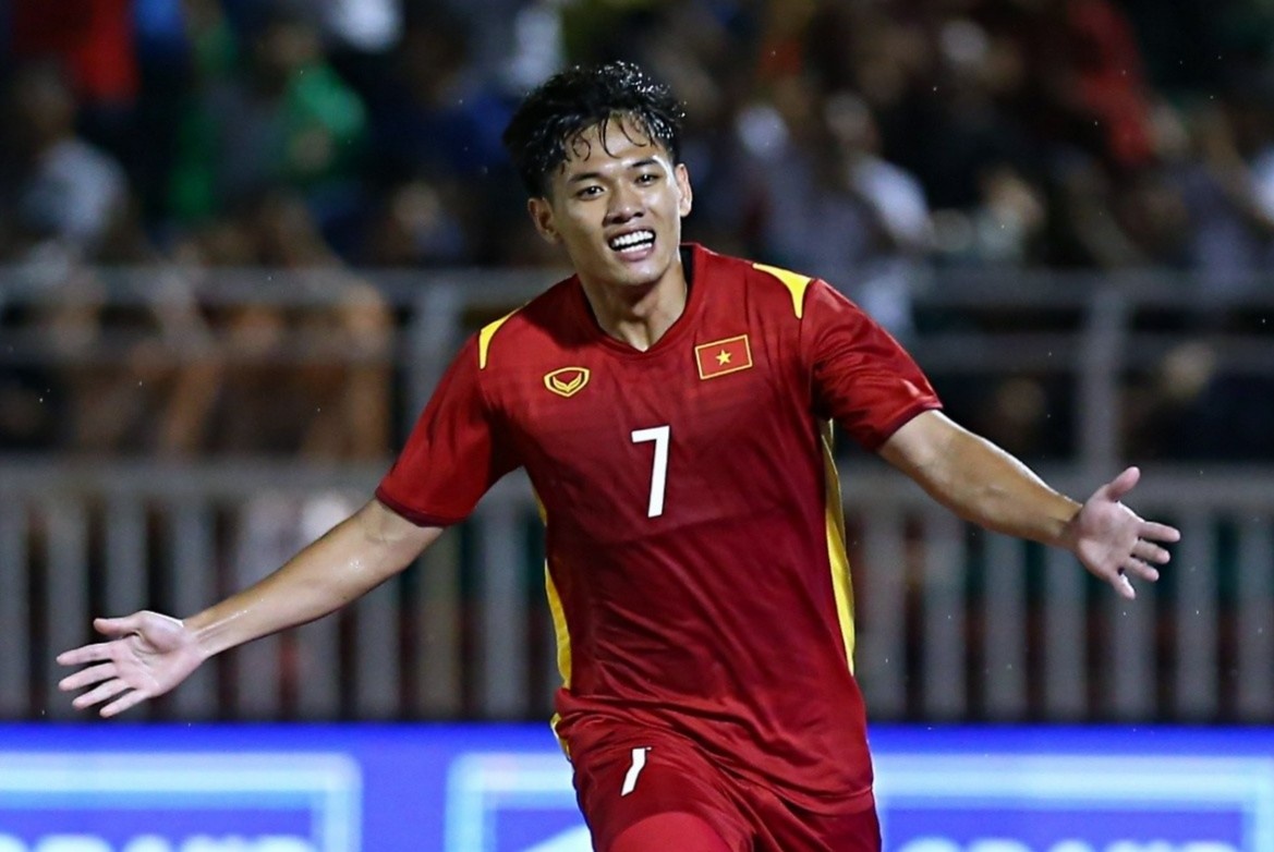 Tai nang tre cua HAGL mat 5 phut de toa sang o doi tuyen hinh anh