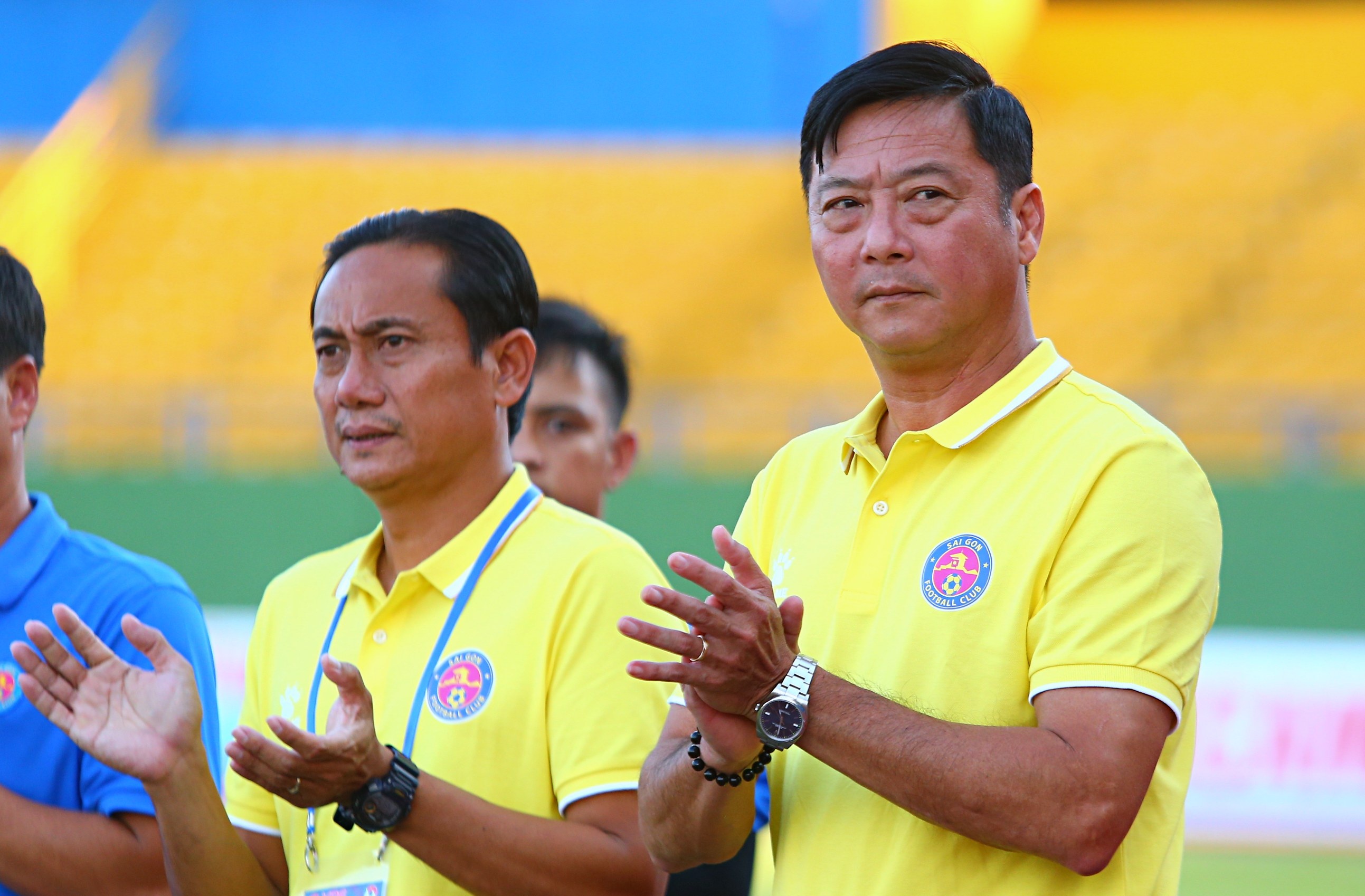 CLB Sai Gon treo thuong 2 ty dong de thang chung ket nguoc hinh anh