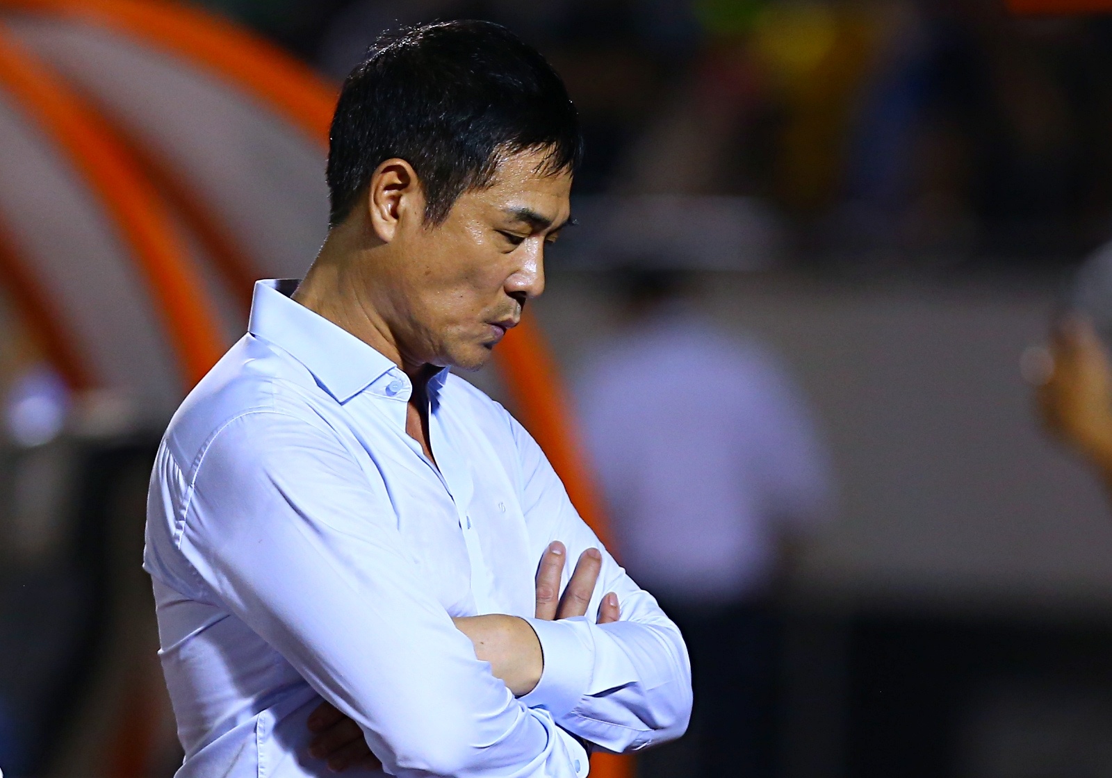 CLB TP.HCM cho Huu Thang thoi viec hinh anh