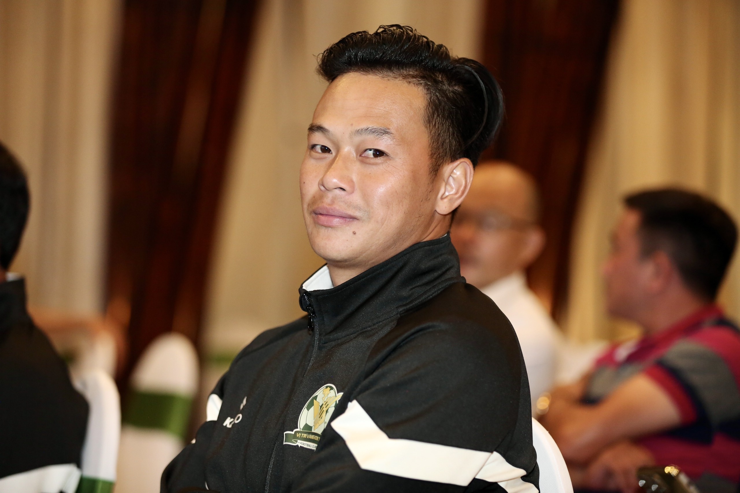 Cuu tuyen thu tro lai bong da sau TNGT 10 nam truoc hinh anh