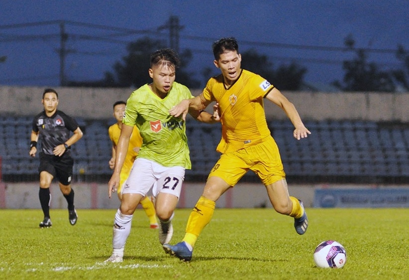 4 CLB dua ve thang hang V.League 2023 hinh anh
