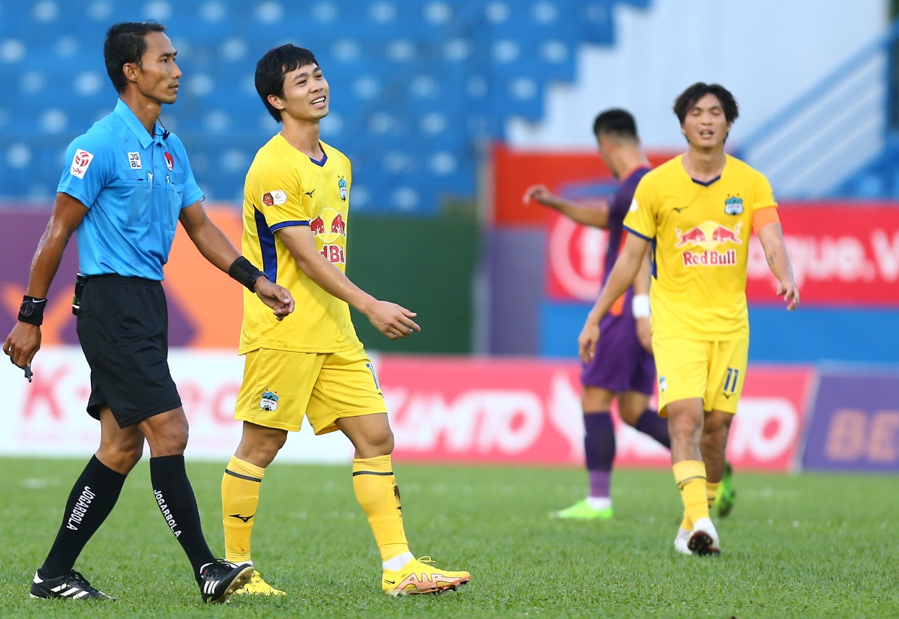 kiatisuk senamuang anh 1