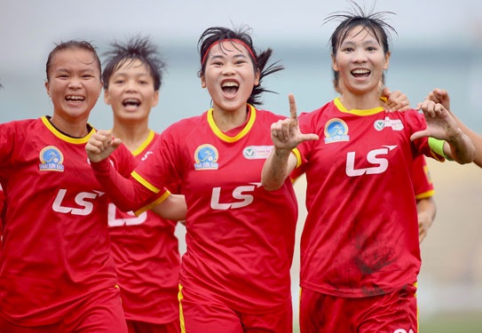 CLB nu TP.HCM I vo dich giai VDQG 2022 hinh anh