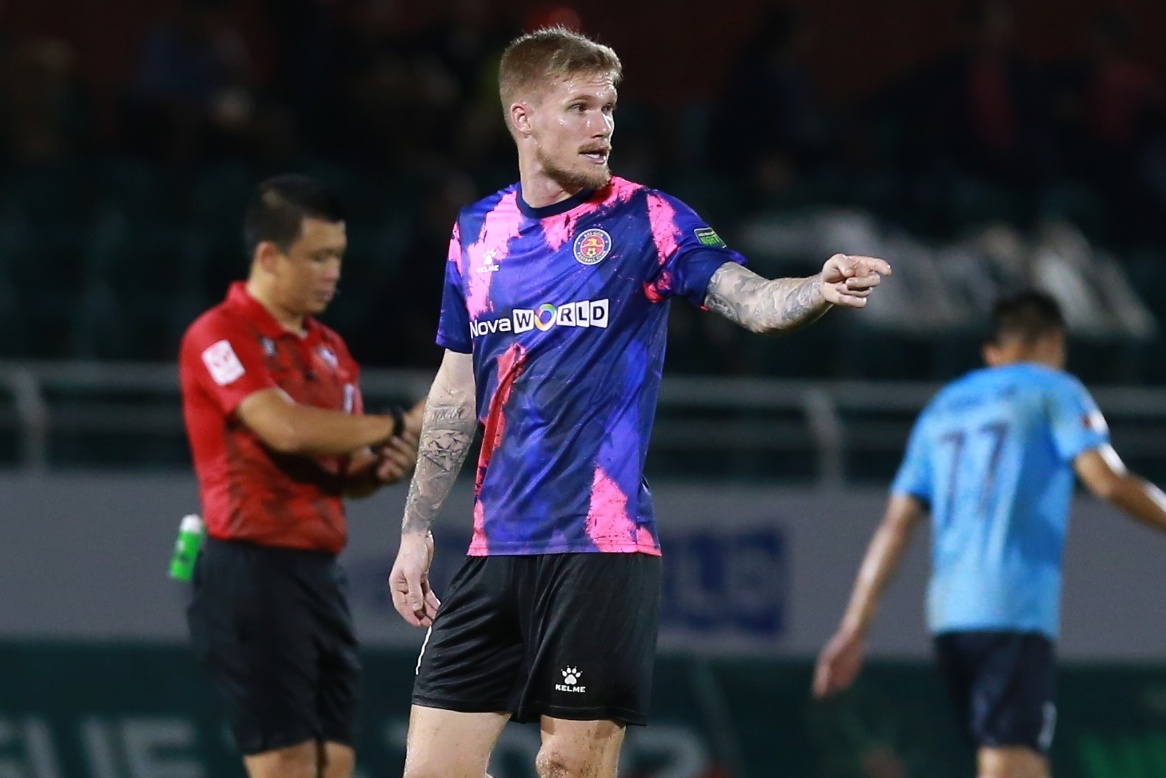 Hai ngoai binh CLB Sai Gon dinh cong? hinh anh