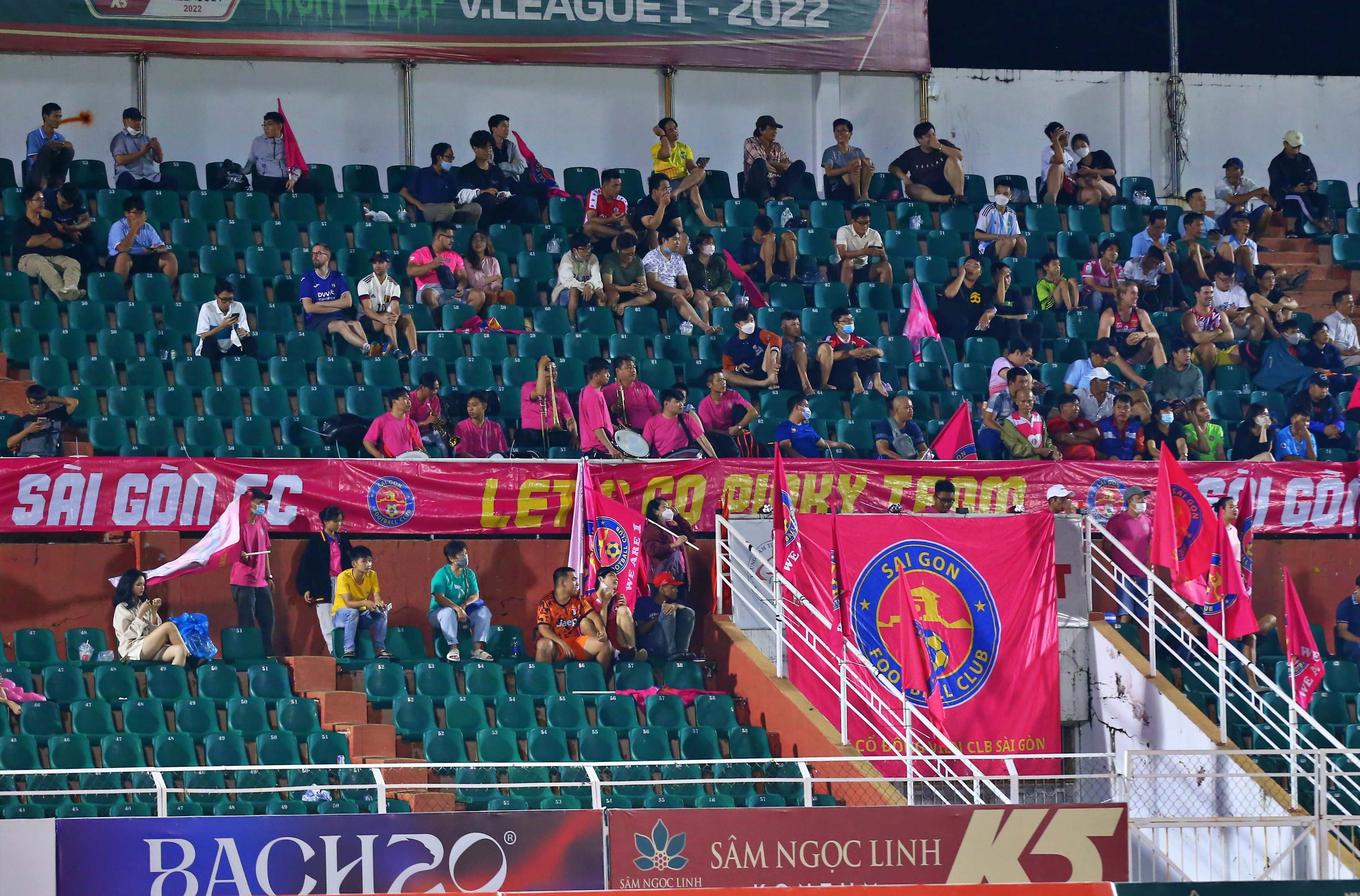 sai gon rot hang anh 5