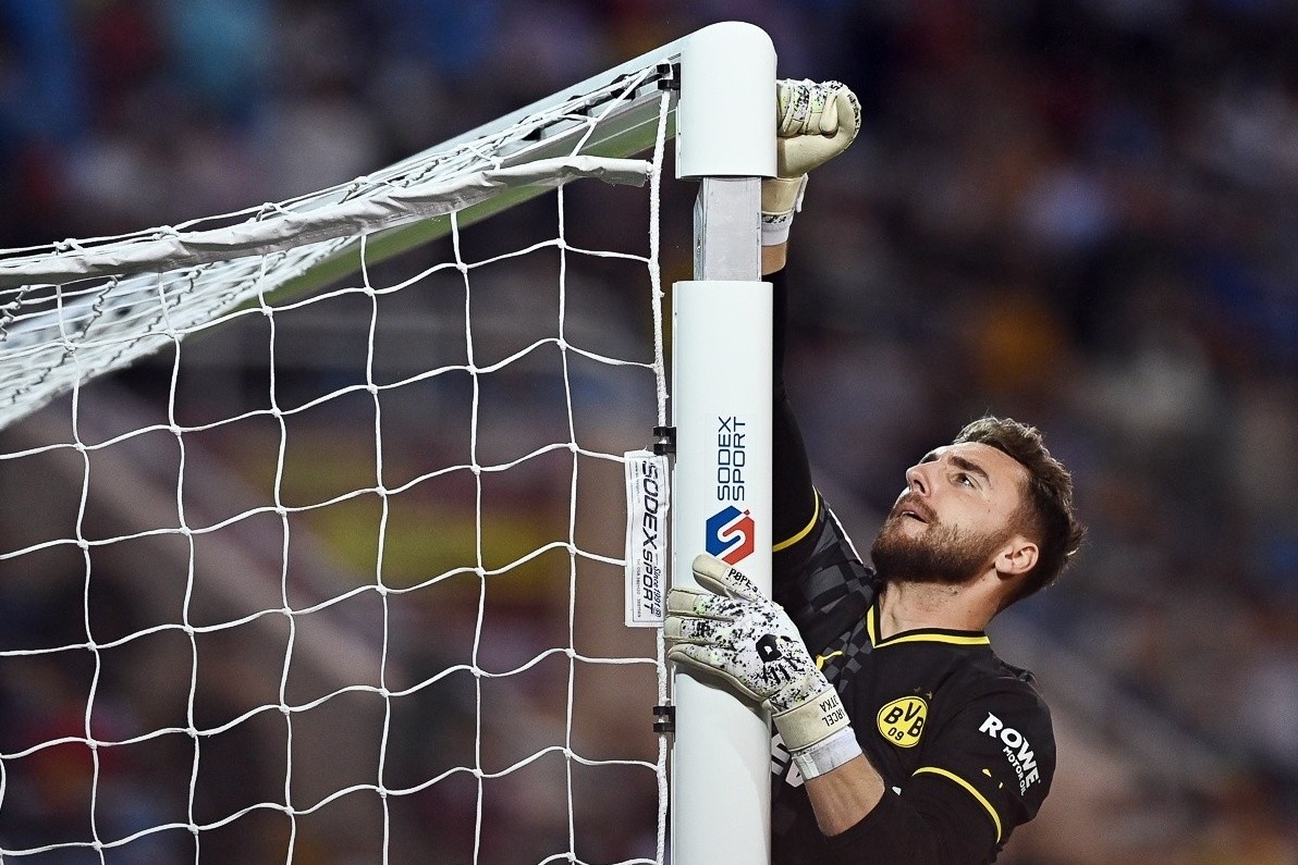 Tong cuc TDTT lam viec voi san My Dinh sau tran Dortmund hinh anh