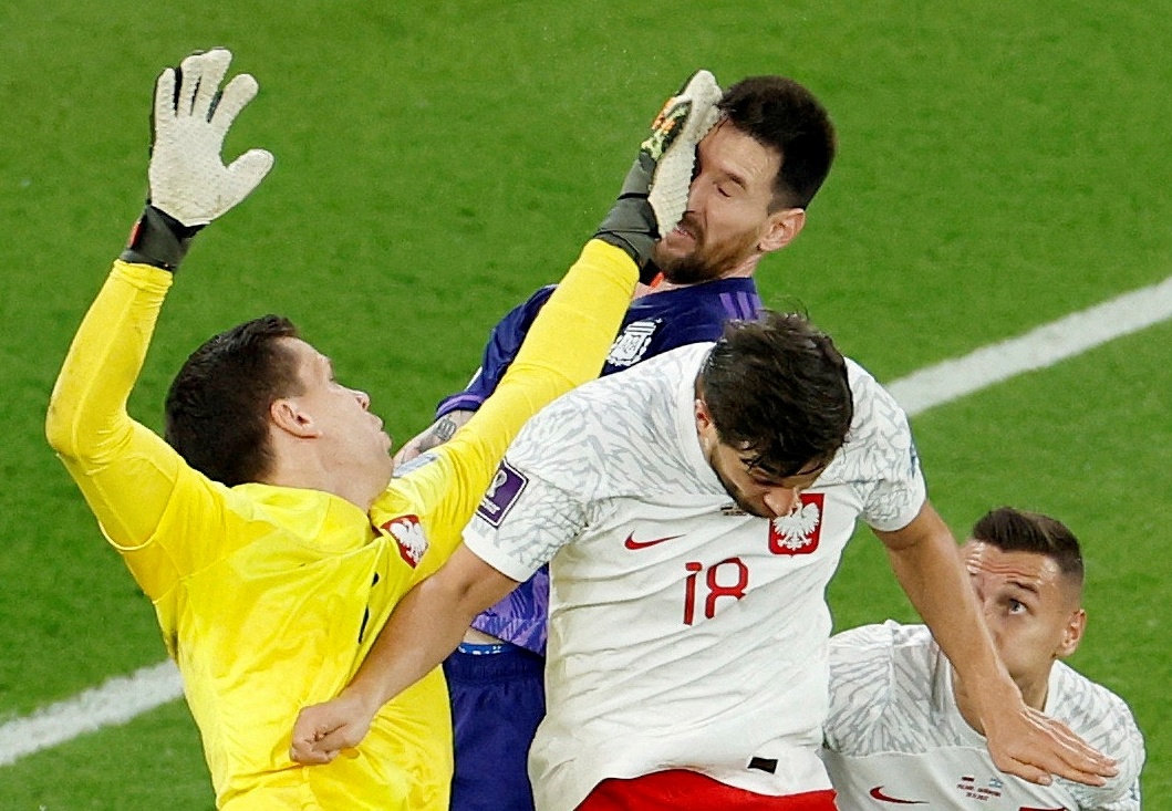 VAR giup Messi kiem phat den cho Argentina the nao hinh anh