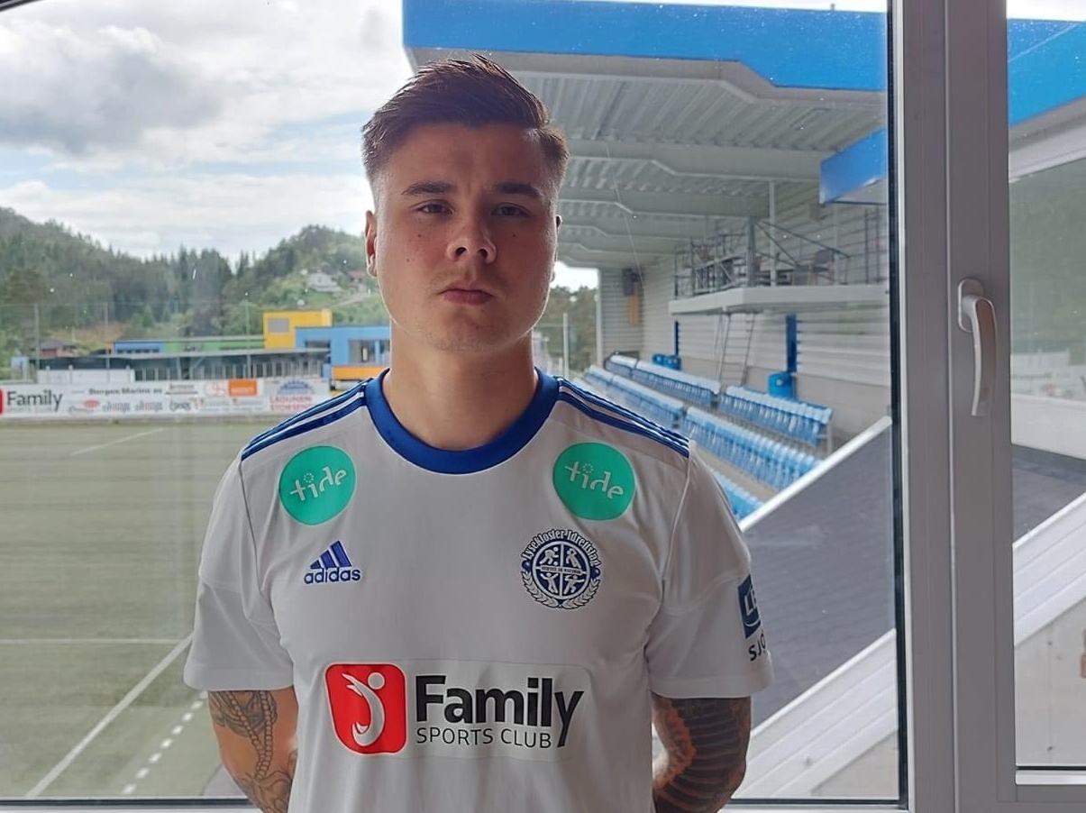 Bo qua HAGL, Alexander Dang den Nam Dinh hinh anh