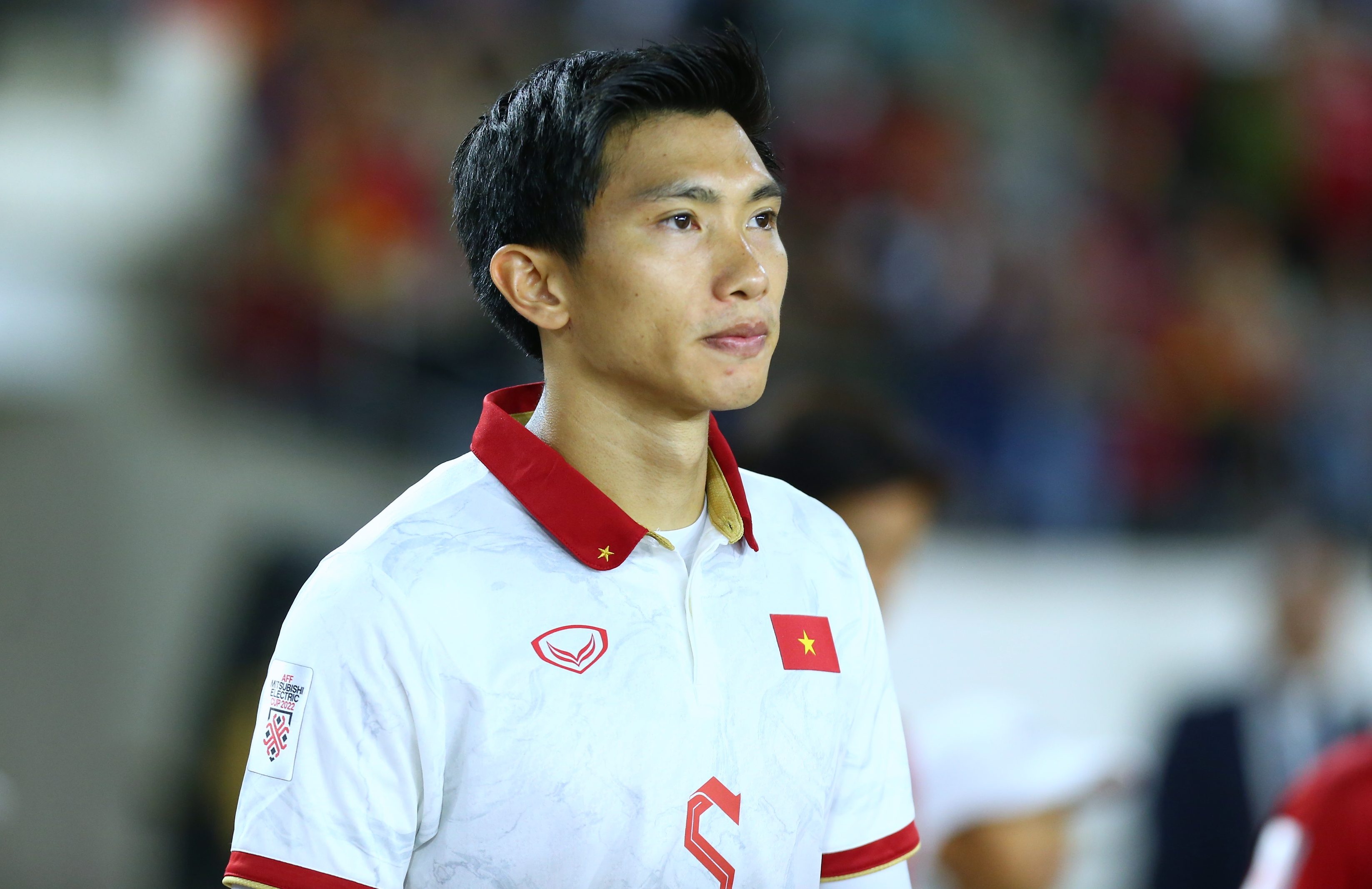 Van Hau, Quang Hai bi loai khoi top 5 QBV Viet Nam hinh anh