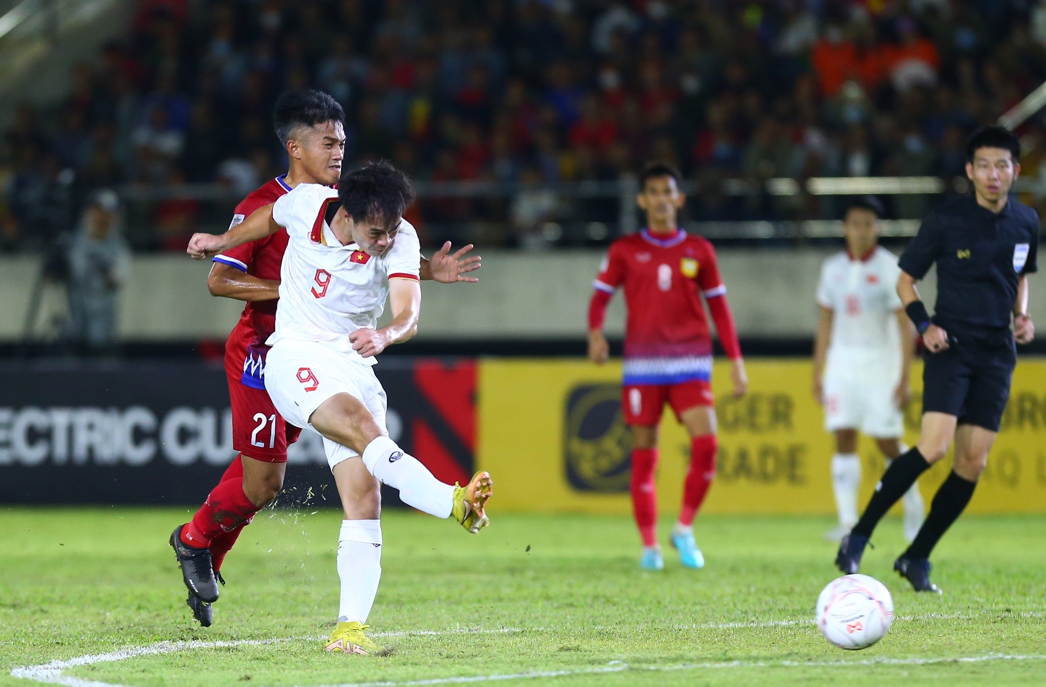 van thanh len troi anh 5