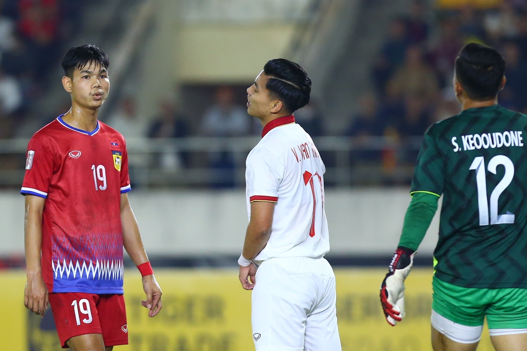 van thanh len troi anh 2