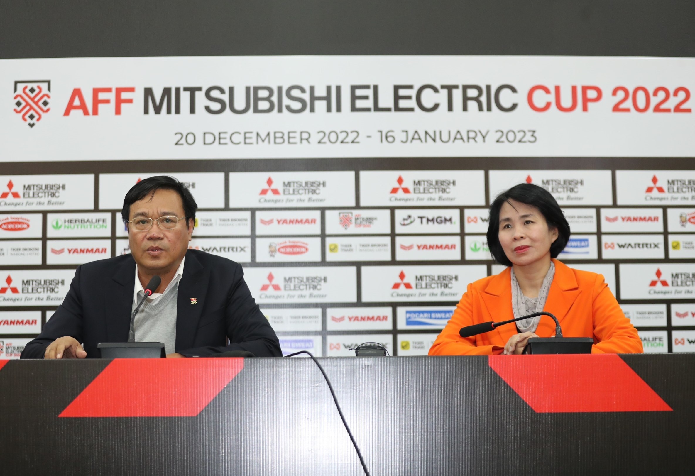 co san my dinh anh 1