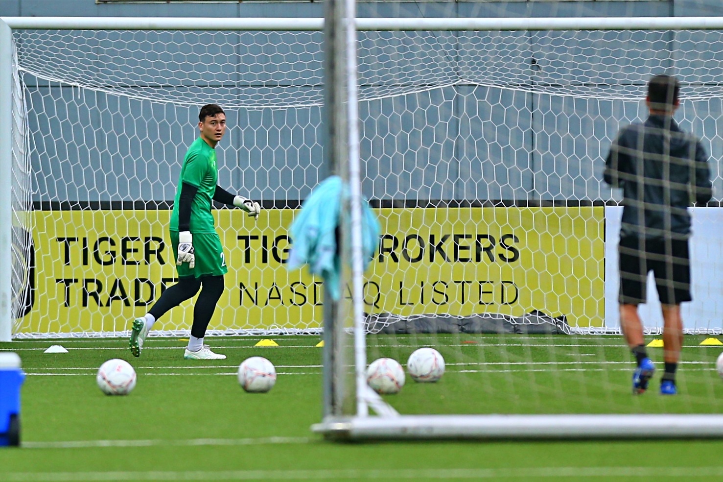 quang hai chan thuong anh 9