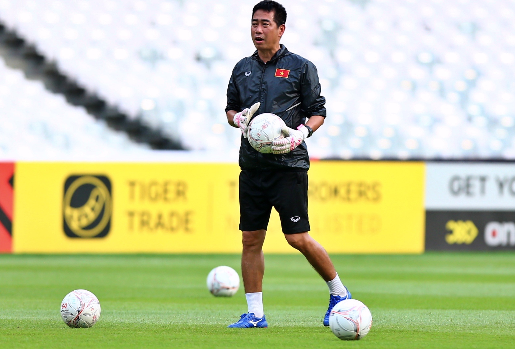 van lam sai lam anh 6