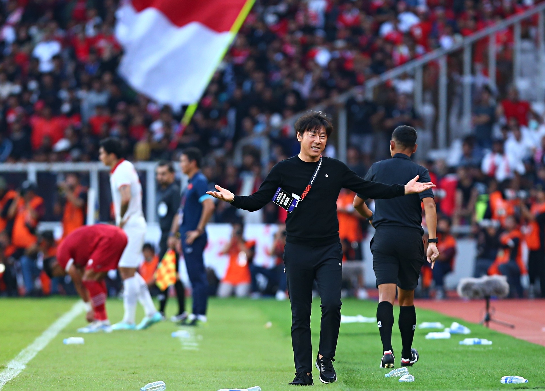 van hau trong tai anh 10