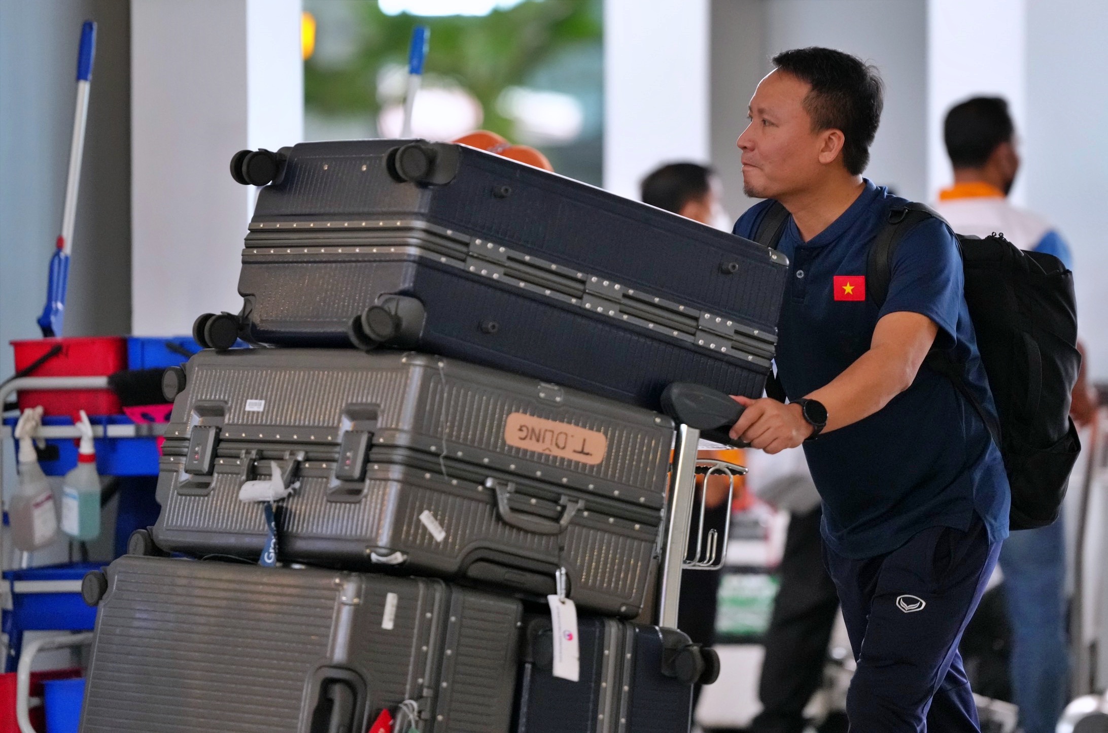 canh sat van hau anh 4